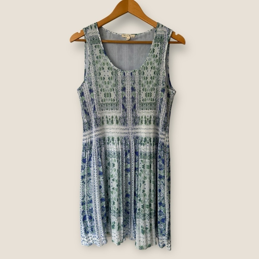 Jane and Delancey Sleeveless Pleated Dress